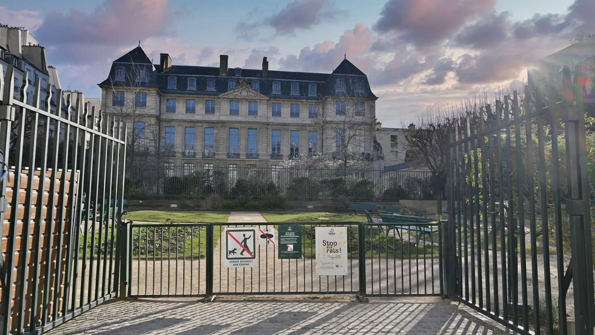Superb Apartment Center Of Paris Le Marais 0*,  Frankreich