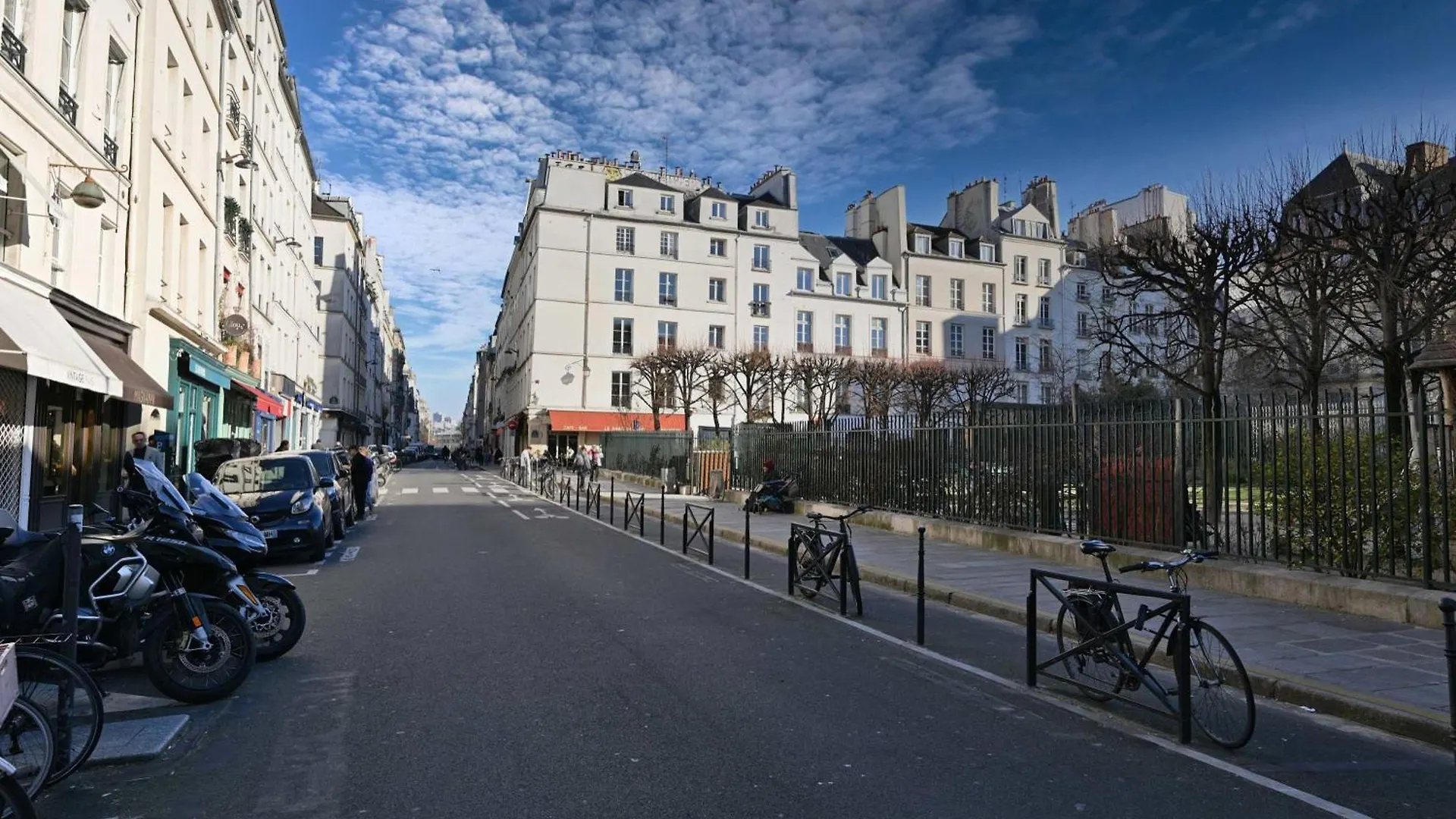 Superb Apartment Center Of Paris Le Marais