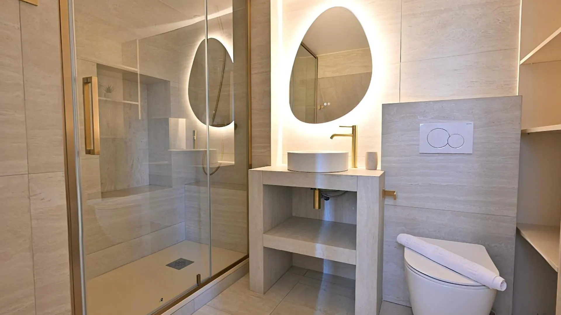 Superb Apartment Center Of Paris Le Marais 0*,  Франция