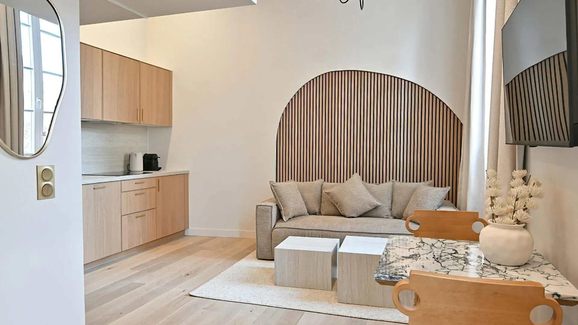 Superb Apartment Center Of Paris Le Marais